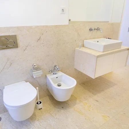 Apartmán Lovelystay - Luxury Oasis In Bairro Alto Lisboa