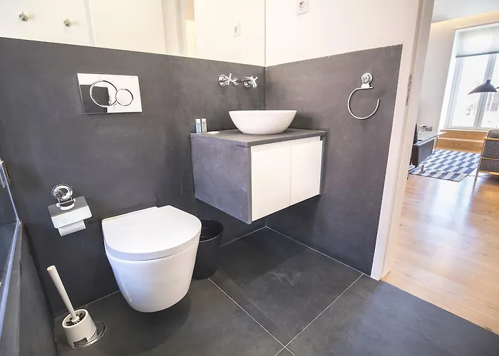 Lovelystay - Luxury Oasis In Bairro Alto شقة *