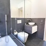 Lovelystay - Luxury Oasis In Bairro Alto Apartman